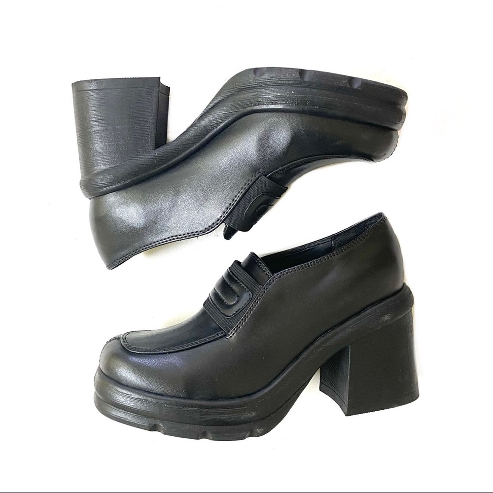 90s vintage goth dark academia chunky black platform faux leather loafers shoes